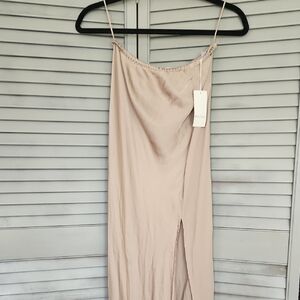 New Indah Maxi Mist Apres Slit Elegant Effortless Feminine Quiet Luxury Neutral
